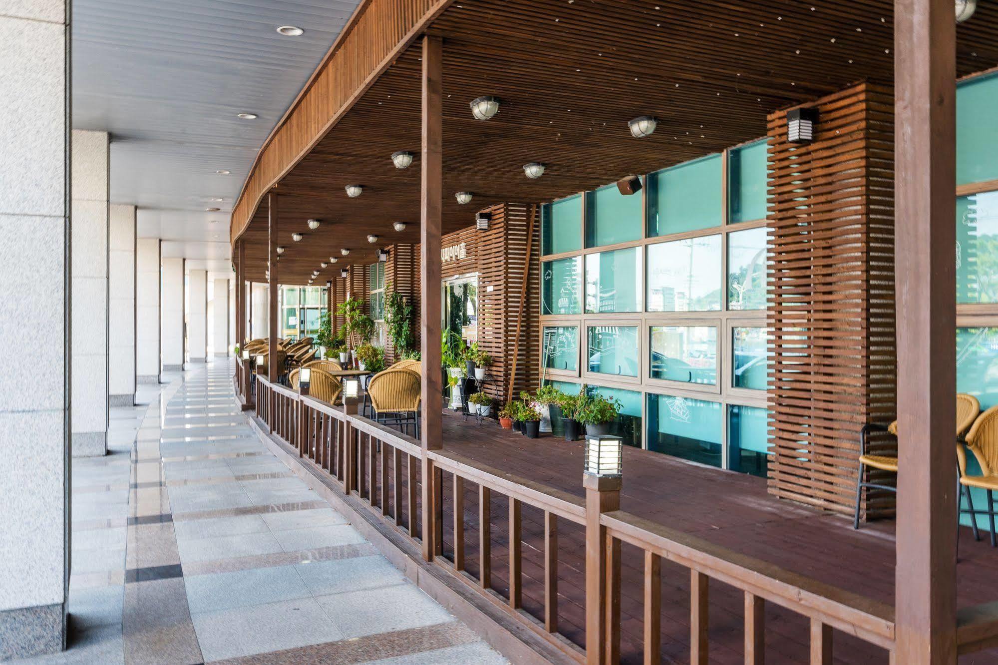Hotel Homefourest Geoje Εξωτερικό φωτογραφία