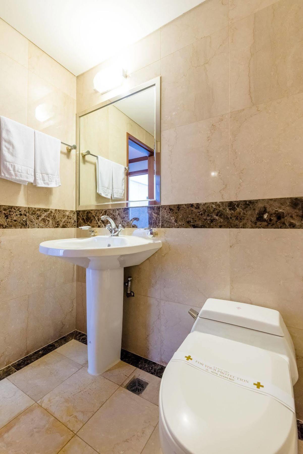 Hotel Homefourest Geoje Εξωτερικό φωτογραφία